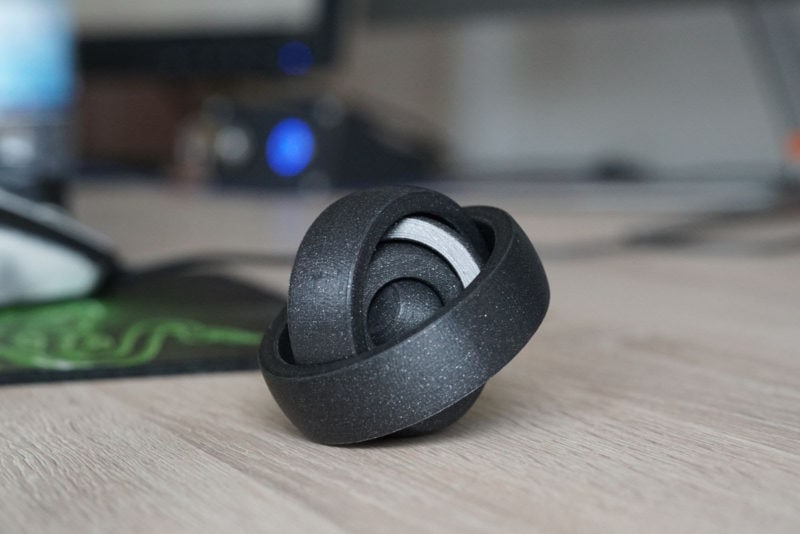 A 3D printed mini gyroscope fidget toy