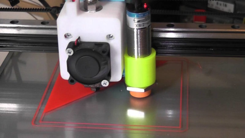 A capacitive sensor on a 3D printer carriage
