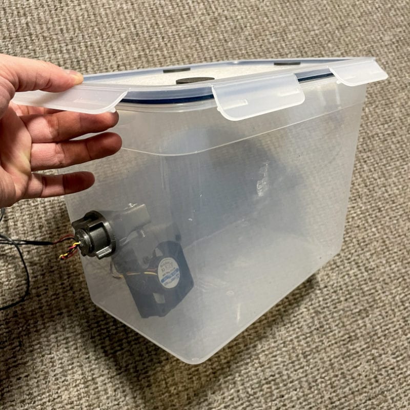 A DIY acetone vapor chamber for smoothing ABS filament
