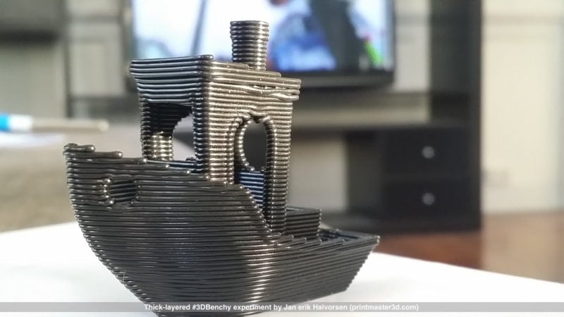A 3D printed benchy with thick layers