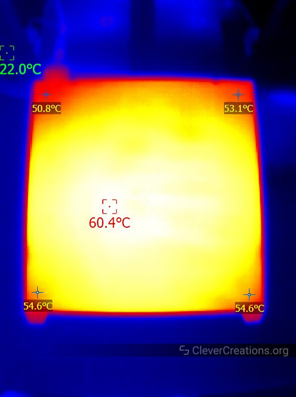 A thermal image of the print bed of the Ender 3 S1 Plus
