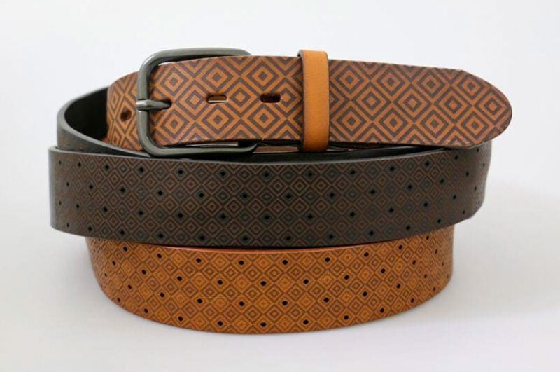 Engraved belts as a laser engraving project