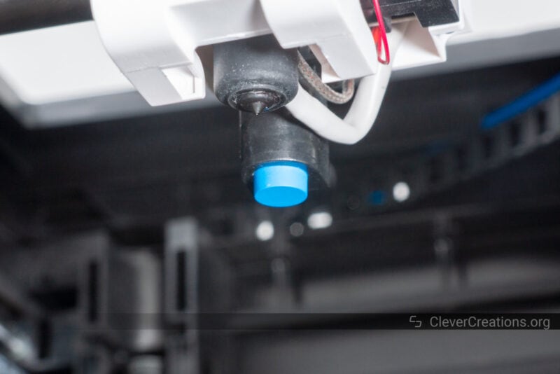 A capacitive proximity sensor in a 3D printer print head