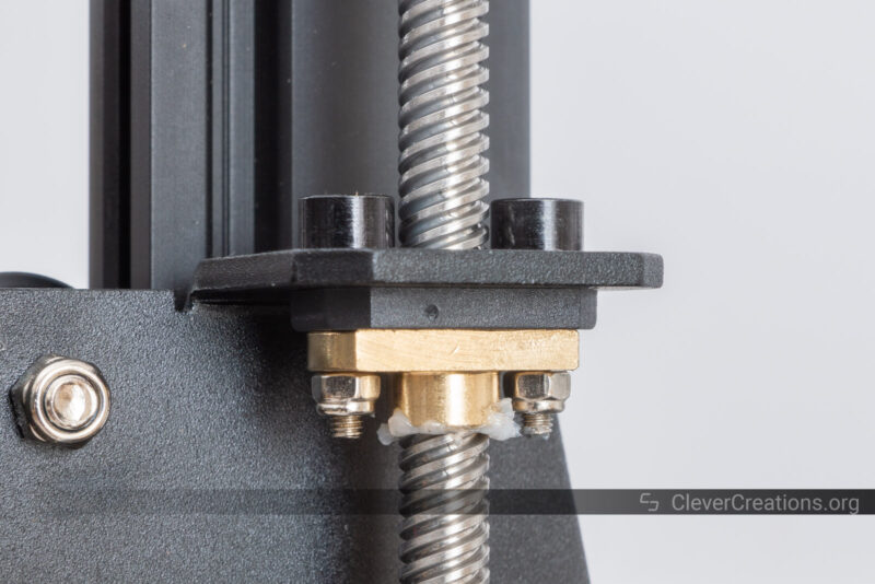 A floating lead nut on the CR-M4 Z-axis
