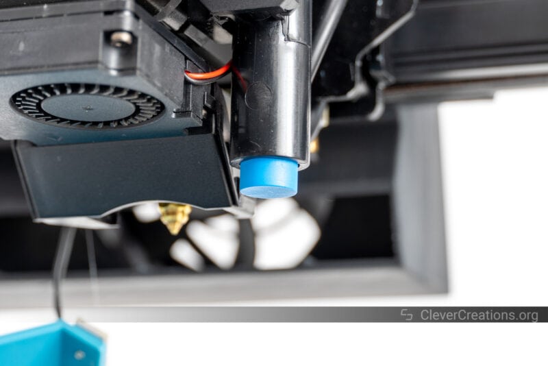 A bed leveling sensor in a 3D printer