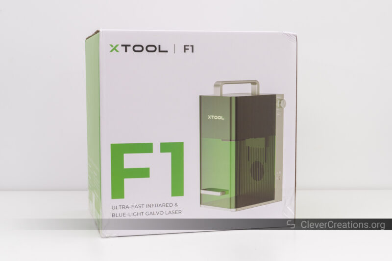 The box of the xTool F1